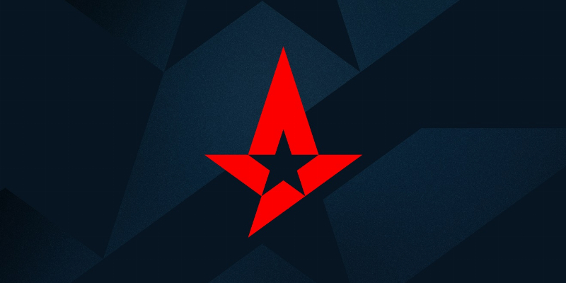 Astralis продолжает кадровые перестановки: уволен спортивный директор Каспер Страубе