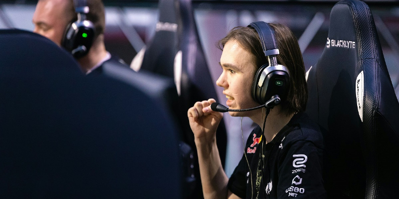 Spirit уверенно вышли в полуфинал BLAST Rivals и встретятся с Vitality