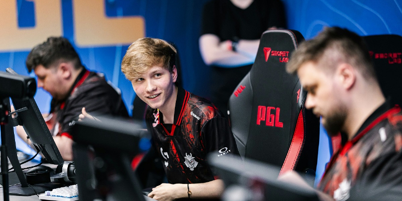 G2 добились попадания в плей-офф на PGL Bucharest, обыграв Complexity