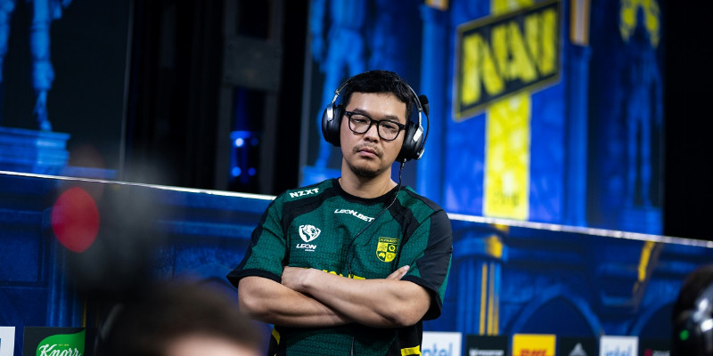 FlyQuest остались без главного тренера: erkaSt покинул команду