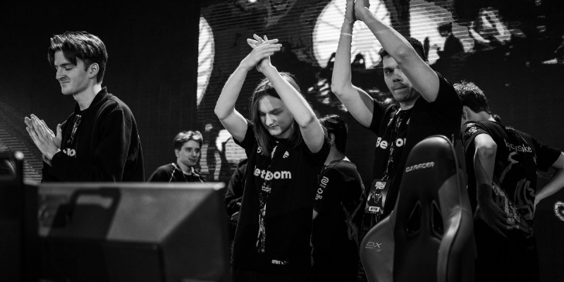Spirit Academy во второй раз подряд выиграли BetBoom LanDaLan в Москве