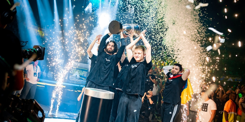 Outsiders - iem rio champions