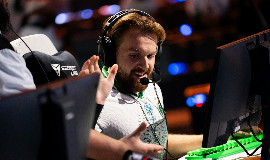 Falcons начинают Esports World Cup 2025 с победы над G2