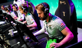 Falcons разнесли Virtus.pro в стартовом матче FISSURE Playground 2