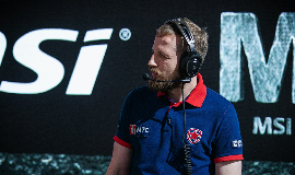 Virtus.pro назначили F_1N новым тренером состава по CS2