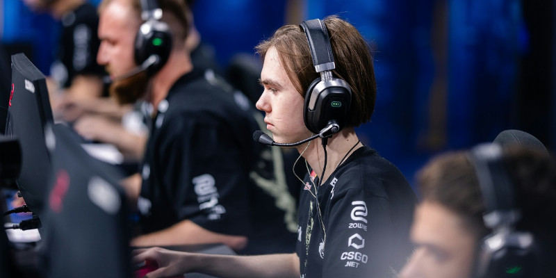 Spirit пробиваются в полуфинал IEM Cologne, обыграв MOUZ