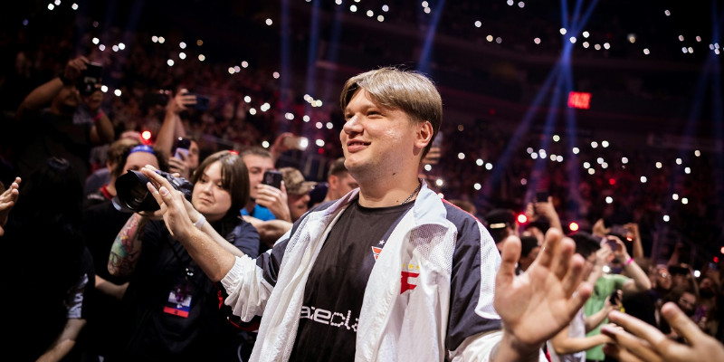 s1mple присоединился к BC.Game