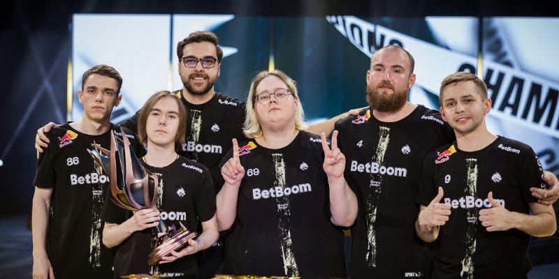 Spirit закрыли Astralis в финале PGL Astana и выиграли второй титул в 2025 году