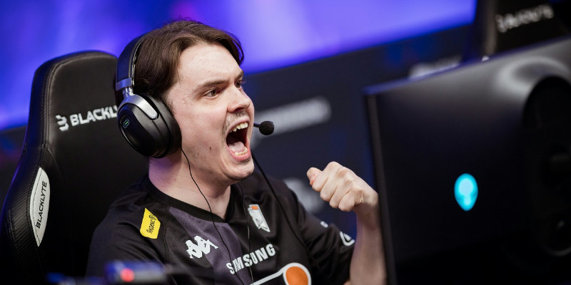 Virtus.pro уверенно выходят в следующую стадию BLAST.tv Austin Major