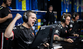 FaZe легко закрыли Aurora и вышли в финал нижней сетки IEM Cologne