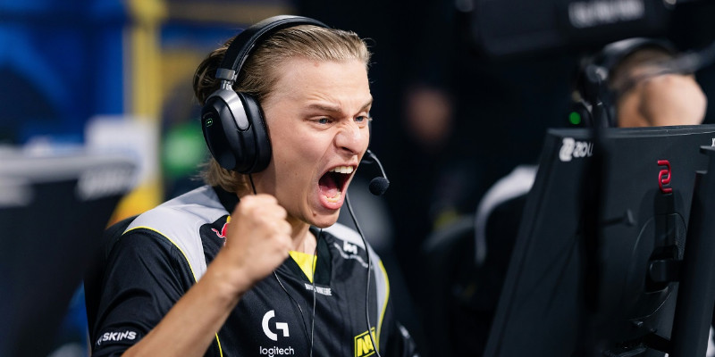 Natus Vincere одержали победу над FaZe на IEM Cologne