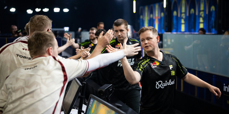 Ninjas in Pyjamas уверенно закрыли HEROIC и проходят дальше на IEM Cologne 2025
