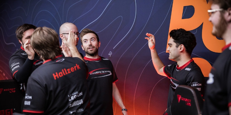 Complexity уходит из CS2: организация закрывает состав
