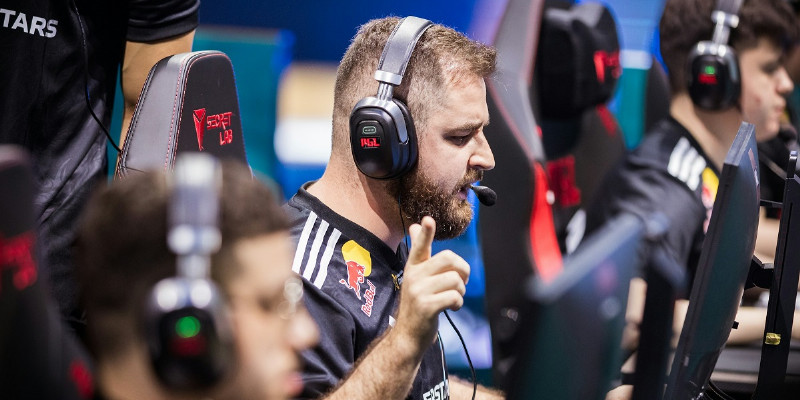FURIA уверенно проходят в полуфинал PGL Astana, обыграв MIBR 2:0