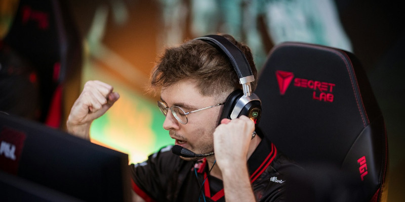 G2 вырывают победу у M80 и продолжают борьбу на PGL Astana 2025