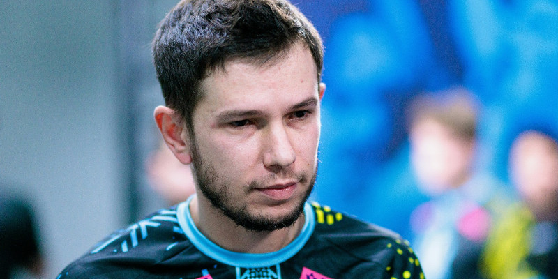 Сергей «lmbt» Бежанов покинул пост тренера Inner Circle