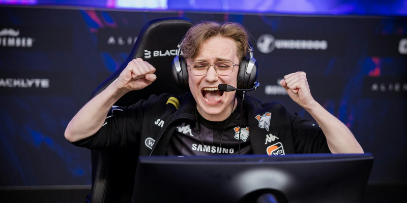 Virtus.pro вырывают победу у MOUZ на BLAST.tv Austin Major — 13:11 на Mirage