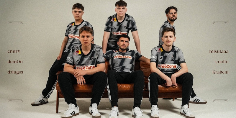 FUT подписали бывший состав NAVI Junior