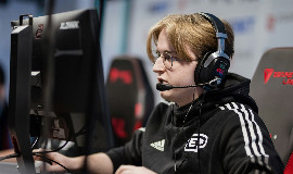 Wildcard меняют основной состав: fr3nd получает шанс