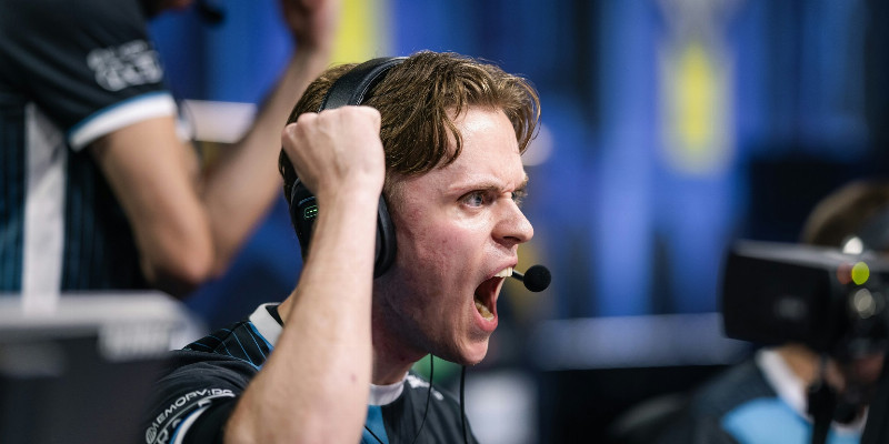 GamerLegion уверенно прошли в основную стадию IEM Cologne, обыграв Virtus.pro